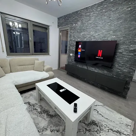 Orion Tower Bridge 2 Apartamento Tirana